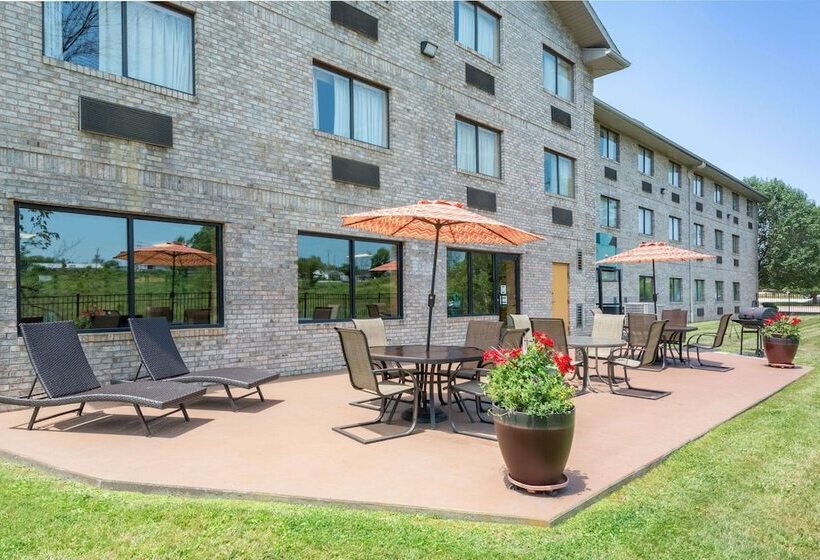 Ramada Hotel Ashland Catlettsburg