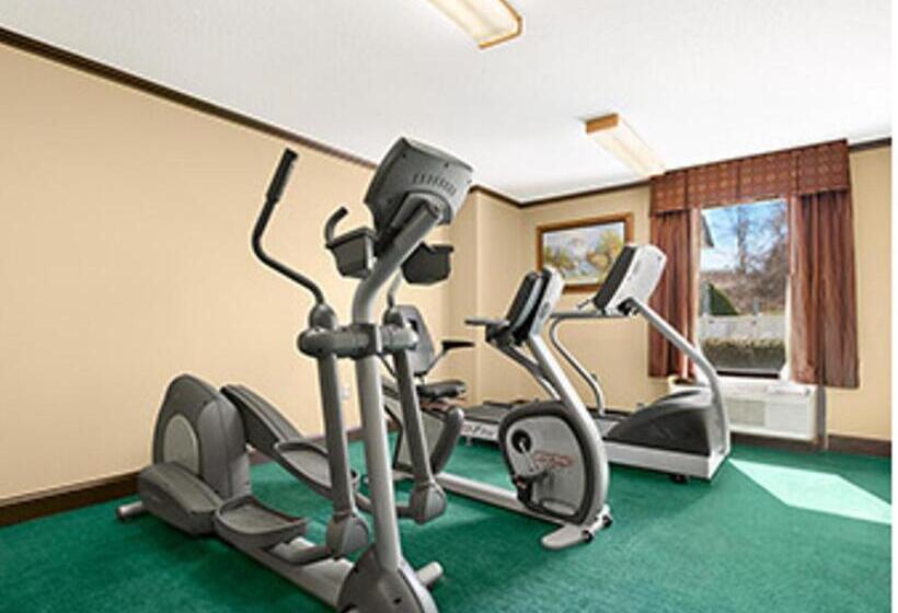 هتل Ramada Limited Columbia