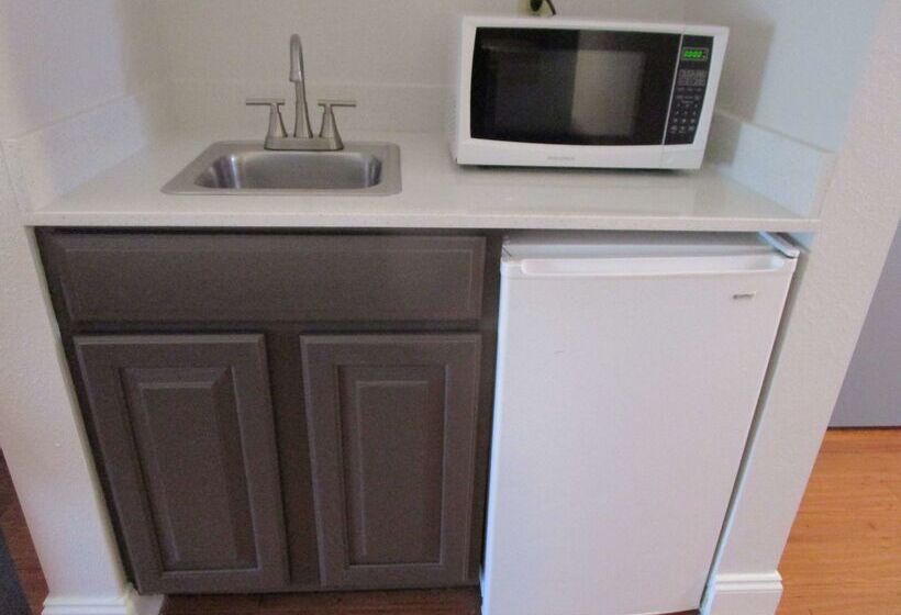 هتل Best Western Shackleford