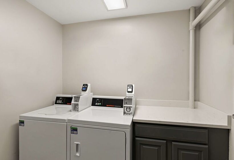 فندق Best Western Shackleford