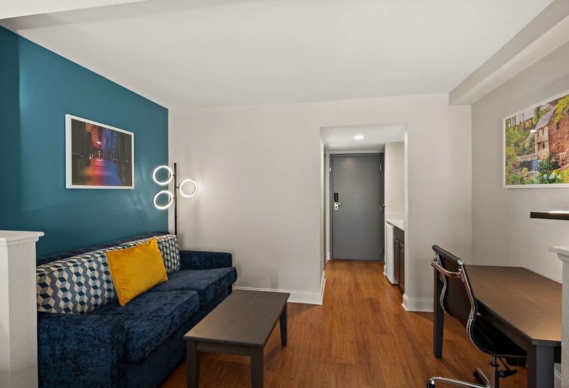 هتل Best Western Shackleford