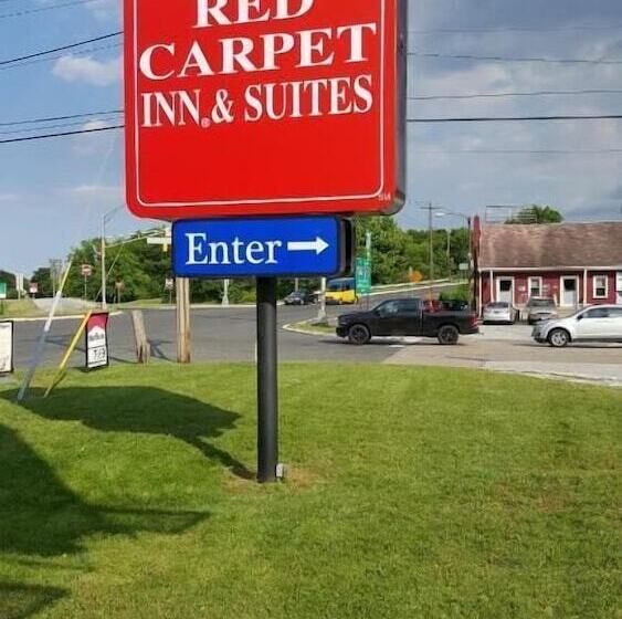 酒店 Red Carpet Inn & Suites