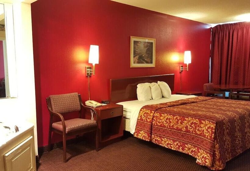 فندق Red Carpet Inn & Suites