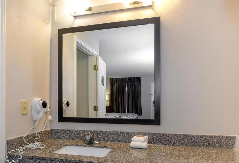 فندق Red Roof Inn Defuniak Springs