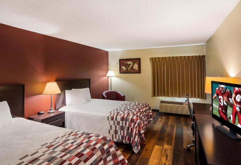 בית מלון כפרי Red Roof Inn Hendersonville