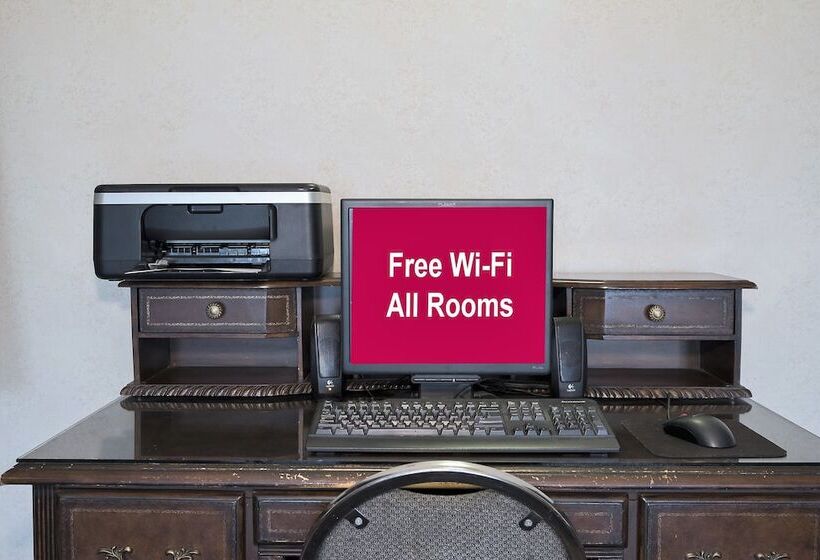 فندق Red Roof Inn Jackson, Oh