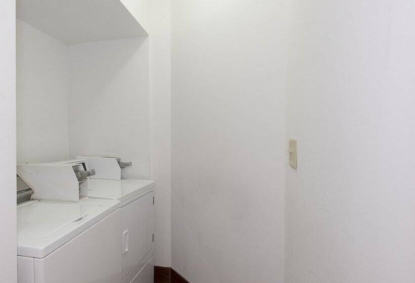 فندق Red Roof Inn Jackson, Oh