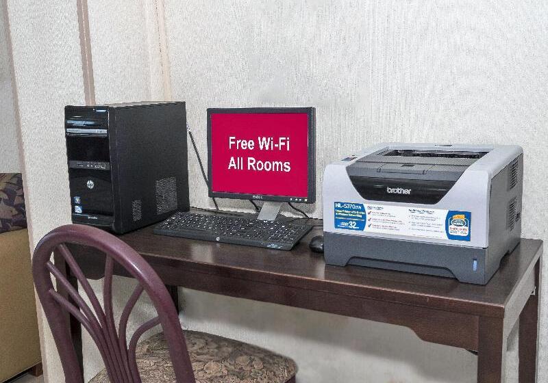 ホテル Red Roof Inn St Robert  Ft Leonard Wood