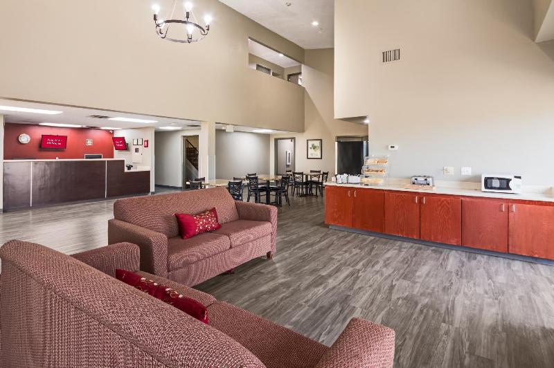 בית מלון כפרי Red Roof Inn & Suites Austin East Manor