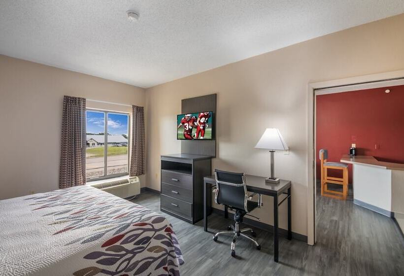 בית מלון כפרי Red Roof Inn & Suites Austin East Manor