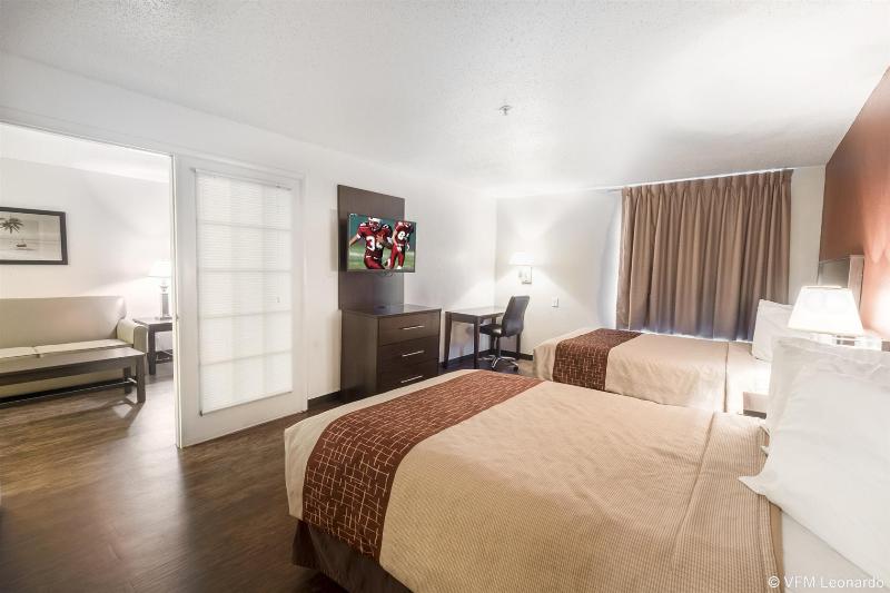 فندق Red Roof Inn & Suites Savannah Airport