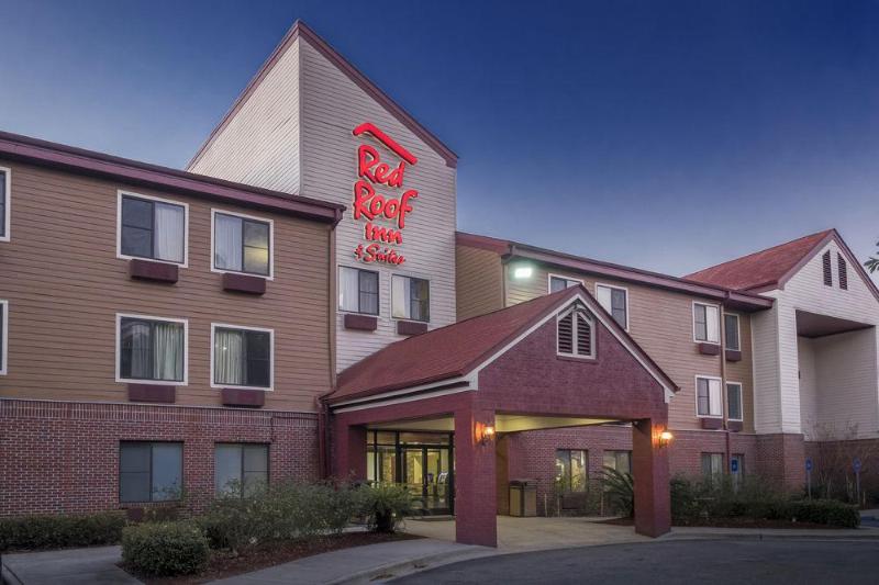 فندق Red Roof Inn & Suites Savannah Airport