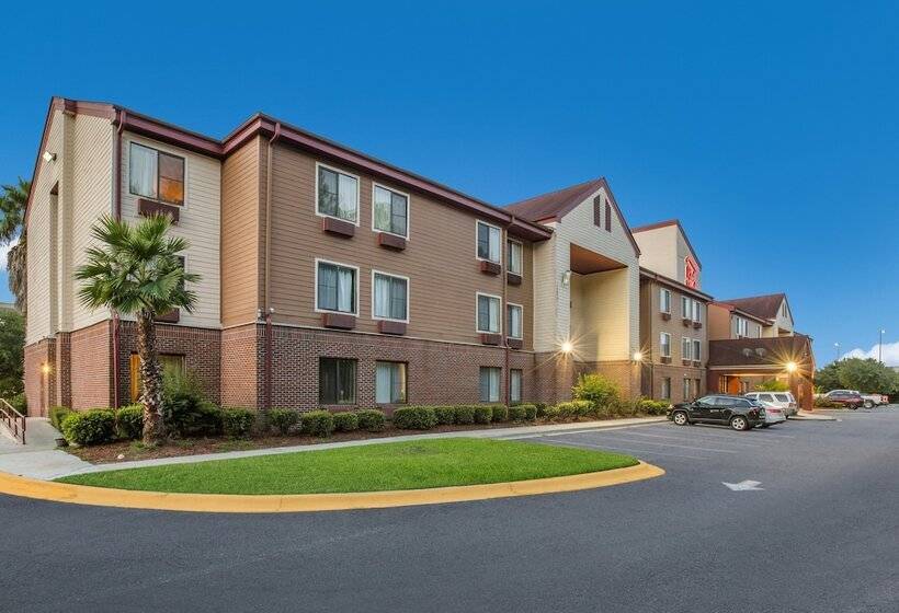 فندق Red Roof Inn & Suites Savannah Airport