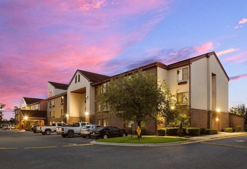 فندق Red Roof Inn & Suites Savannah Airport