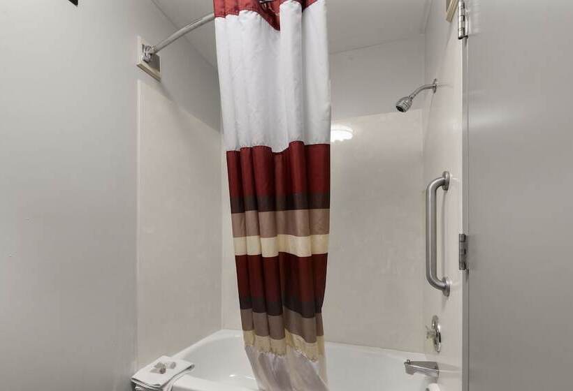 فندق Red Roof Inn & Suites Savannah Airport