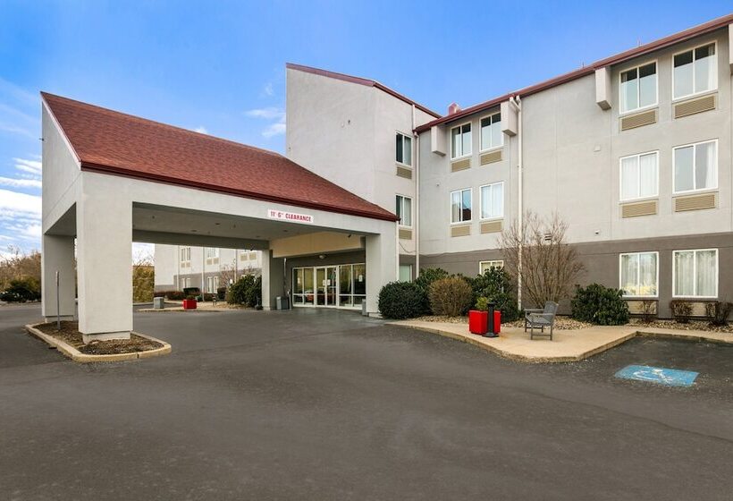 Hotel Red Roof Inn Plus+ Boston Logan