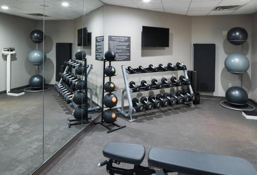 فندق Residence Inn Boston Westford