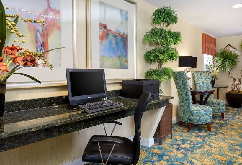 Отель Residence Inn Spokane East Valley