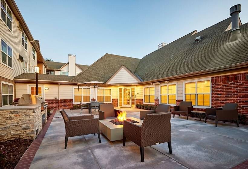 ホテル Residence Inn Eugene Springfield