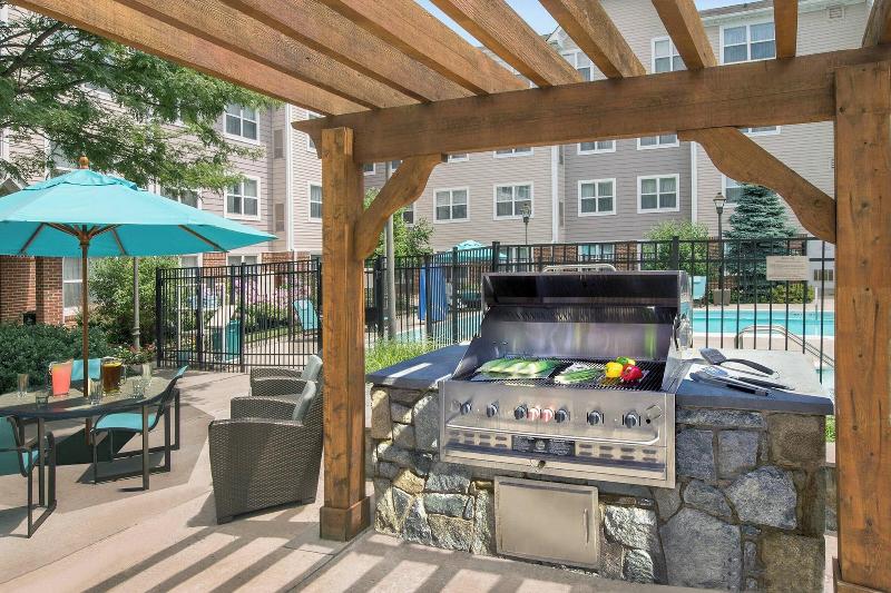 Отель Residence Inn Fairfax Merrifield