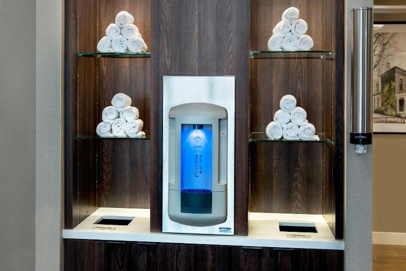 Отель Residence Inn Fairfax Merrifield