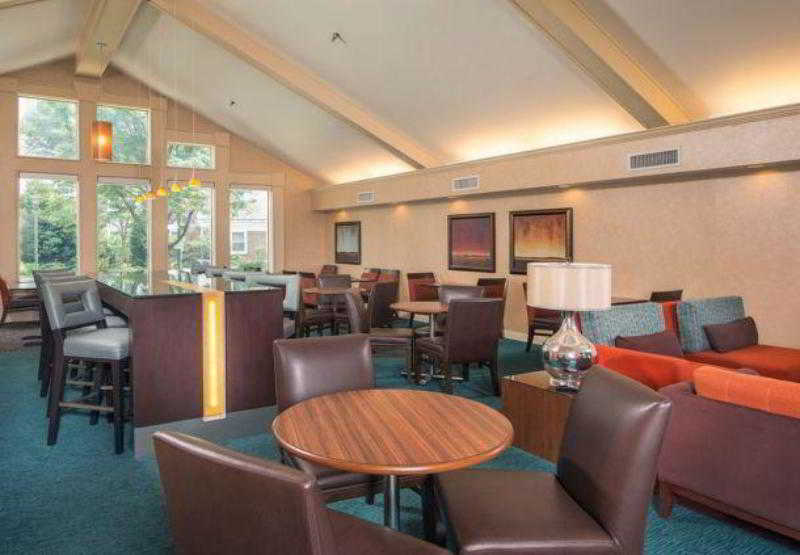 Отель Residence Inn Fairfax Merrifield