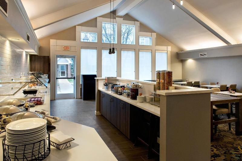 Отель Residence Inn Fairfax Merrifield