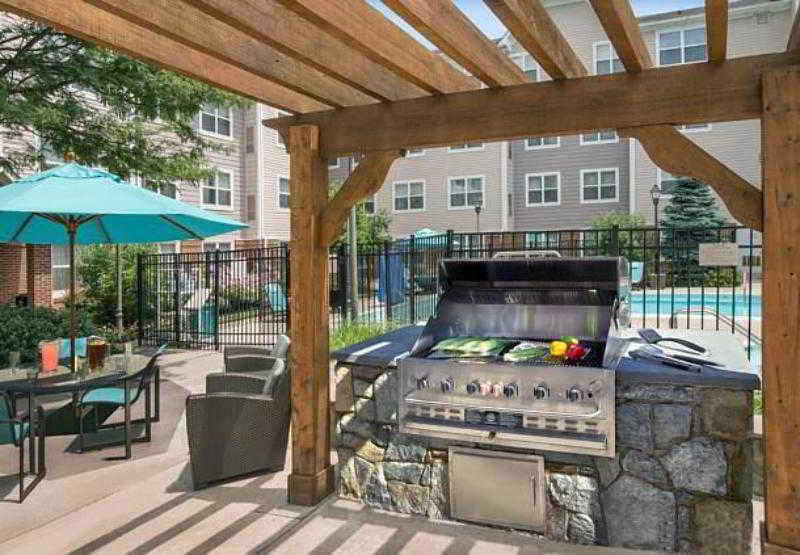Отель Residence Inn Fairfax Merrifield