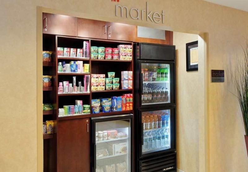 Отель Residence Inn By Marriott Fort Myers