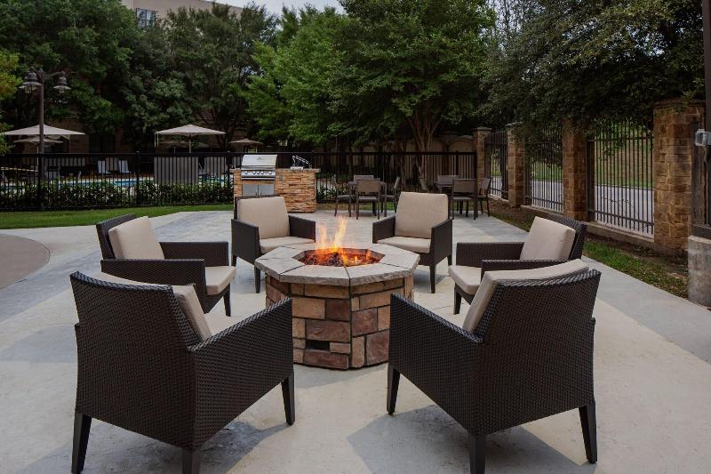 هتل Residence Inn Fort Worth Cultural District
