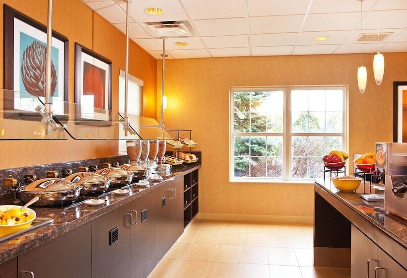 هتل Residence Inn Hartford Manchester