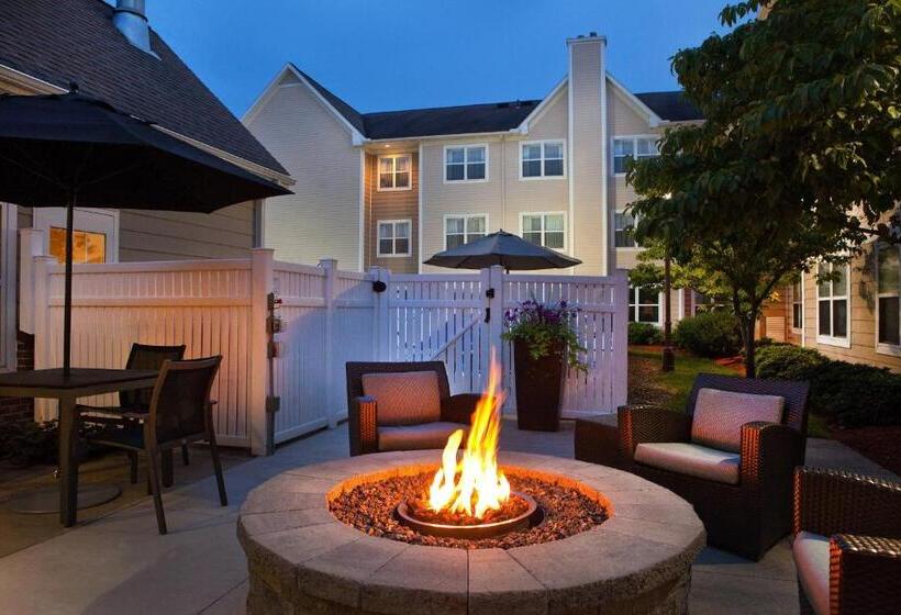 هتل Residence Inn Hartford Manchester