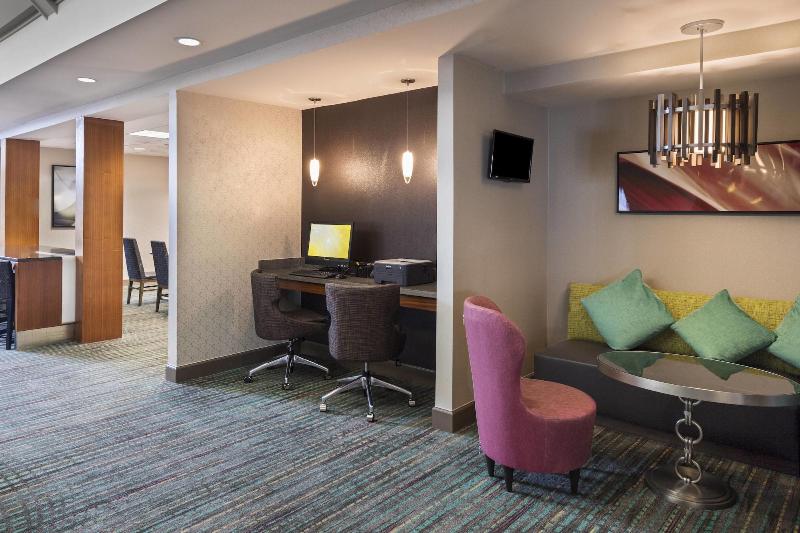 Отель Residence Inn Huntsville