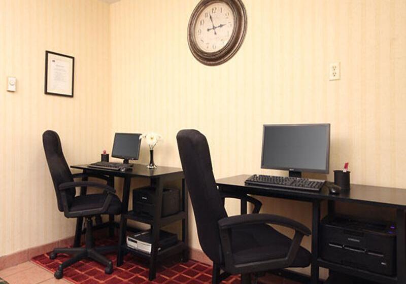 فندق Residence Inn Kansas City Independence