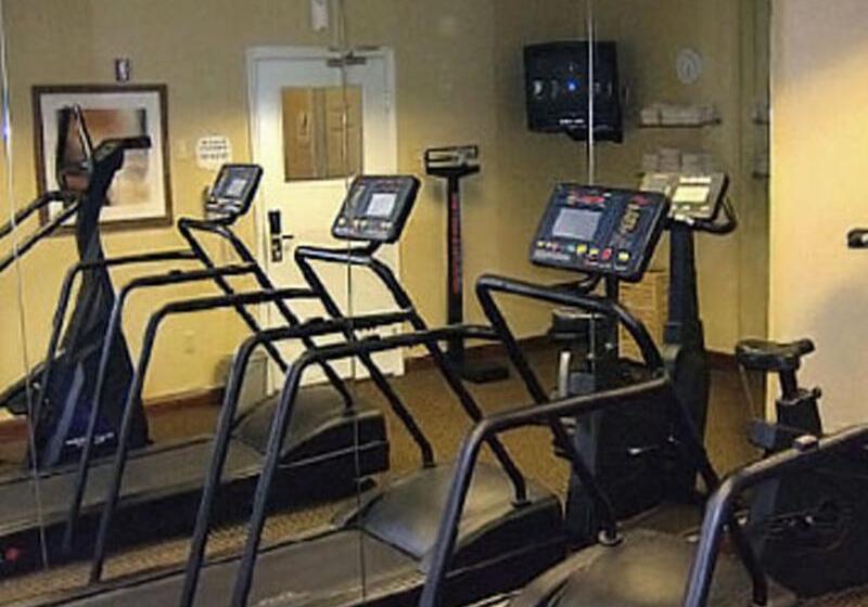 فندق Residence Inn Kansas City Independence