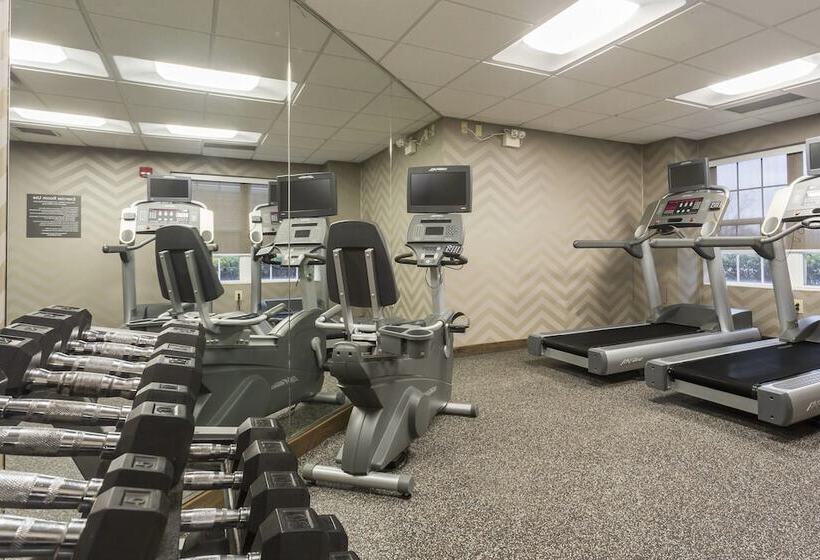 فندق Residence Inn Louisville Northeast