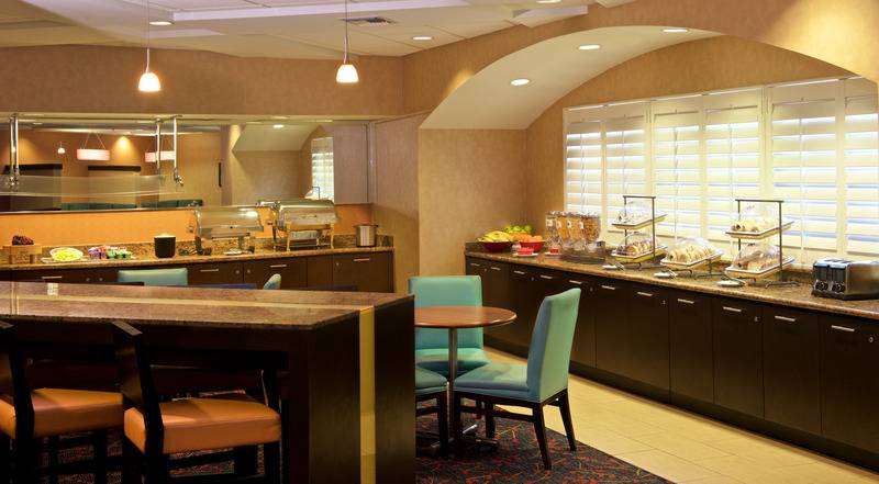 בית מלון כפרי Residence Inn Miami Coconut Grove