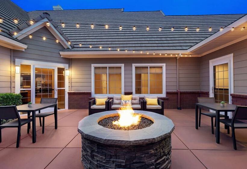 בית מלון כפרי Residence Inn By Marriott Vacaville