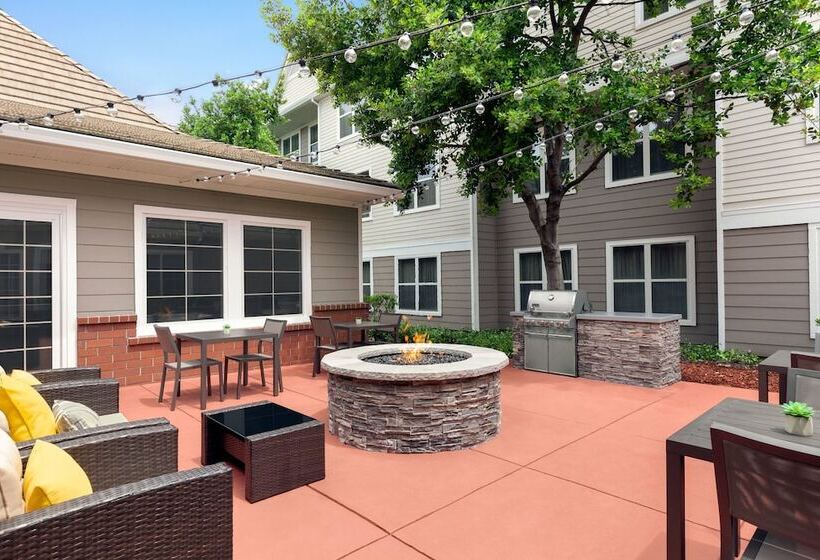 בית מלון כפרי Residence Inn By Marriott Vacaville