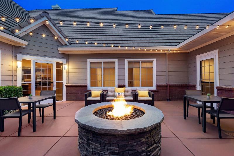 בית מלון כפרי Residence Inn By Marriott Vacaville