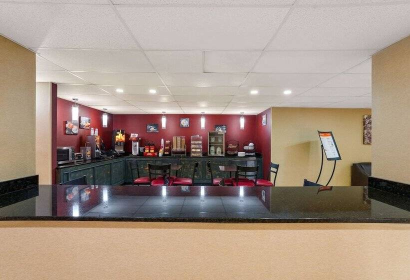 فندق Rodeway Inn