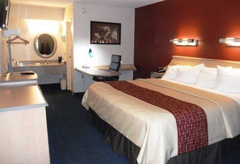 בית מלון כפרי Rodeway Inn