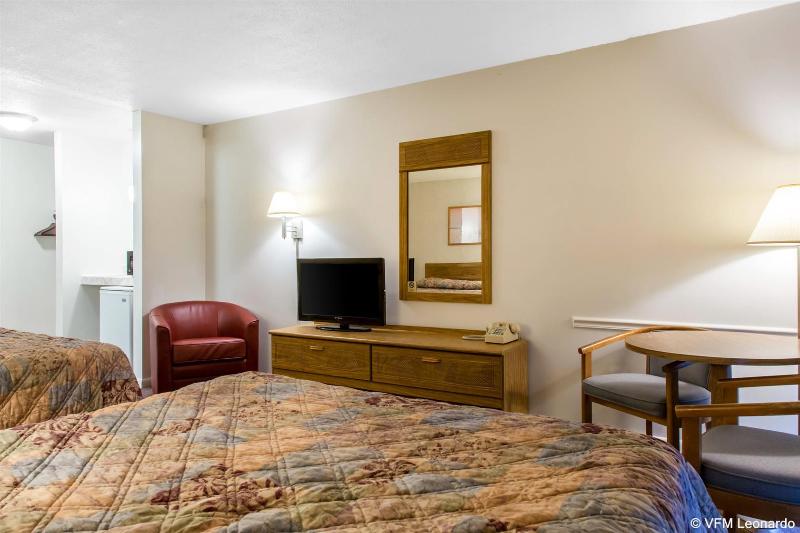 酒店 Rodeway Inn Waterford  New London