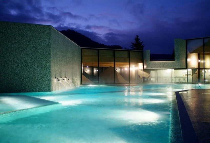 ホテル Romantik Hôtel L Etoile