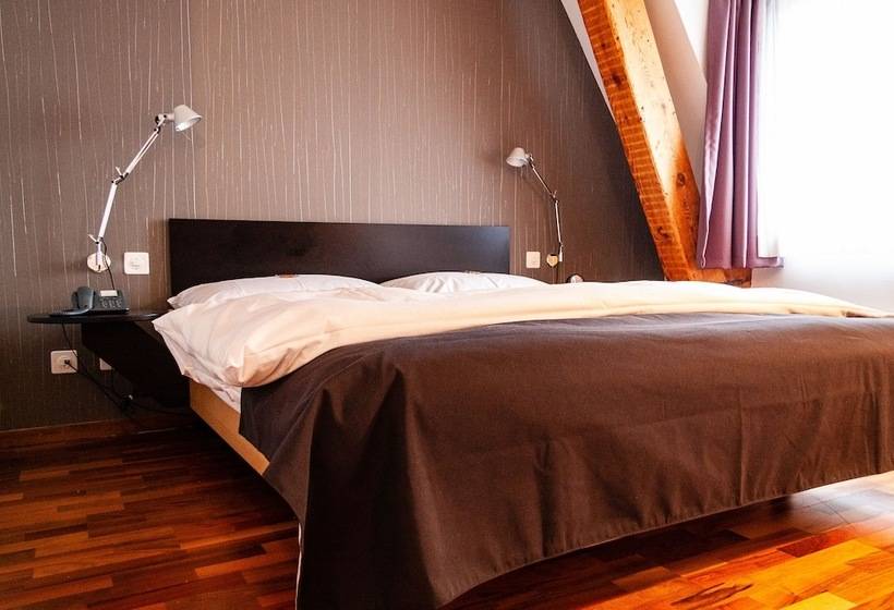 Royal Hotel Urban Living