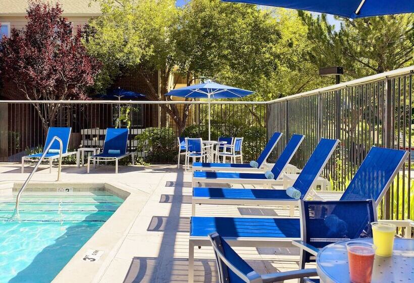 בית מלון כפרי Sonesta Es Suites Auburn Hills Detroit