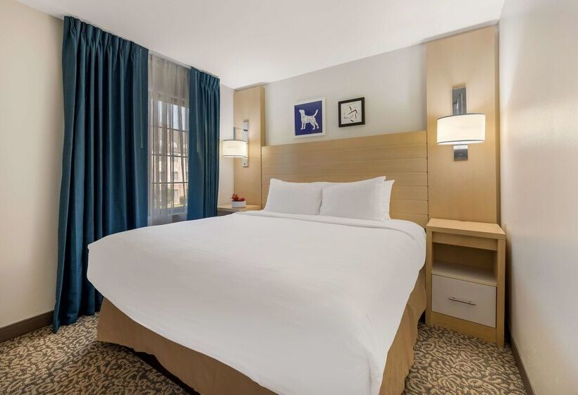 בית מלון כפרי Sonesta Es Suites Charlotte Arrowood