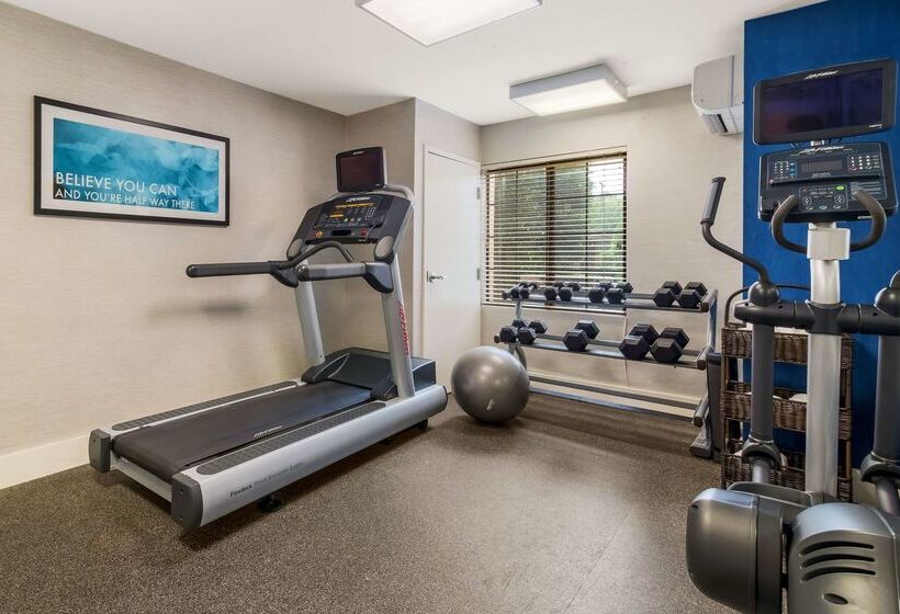 בית מלון כפרי Sonesta Es Suites Charlotte Arrowood