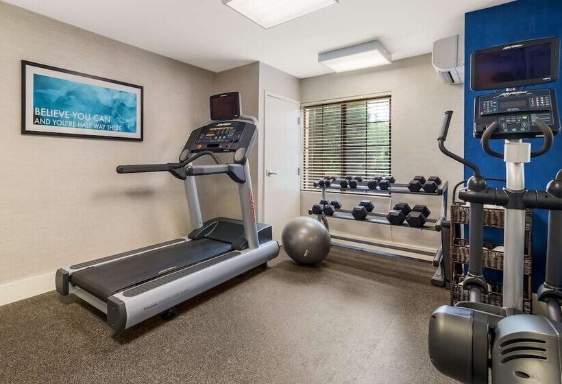 Отель Sonesta Es Suites Charlotte Arrowood