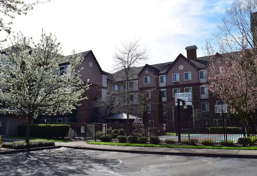 Отель Sonesta Es Suites Portland Vancouver 41st Street